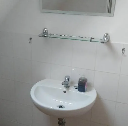 Tradicni מלון דירות
